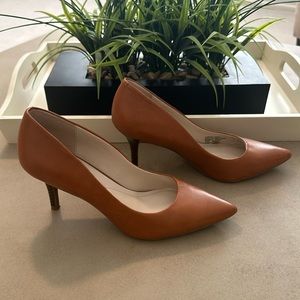 Alafani Step & Flex leather “Jeules” in beautiful, versatile cognac color.
